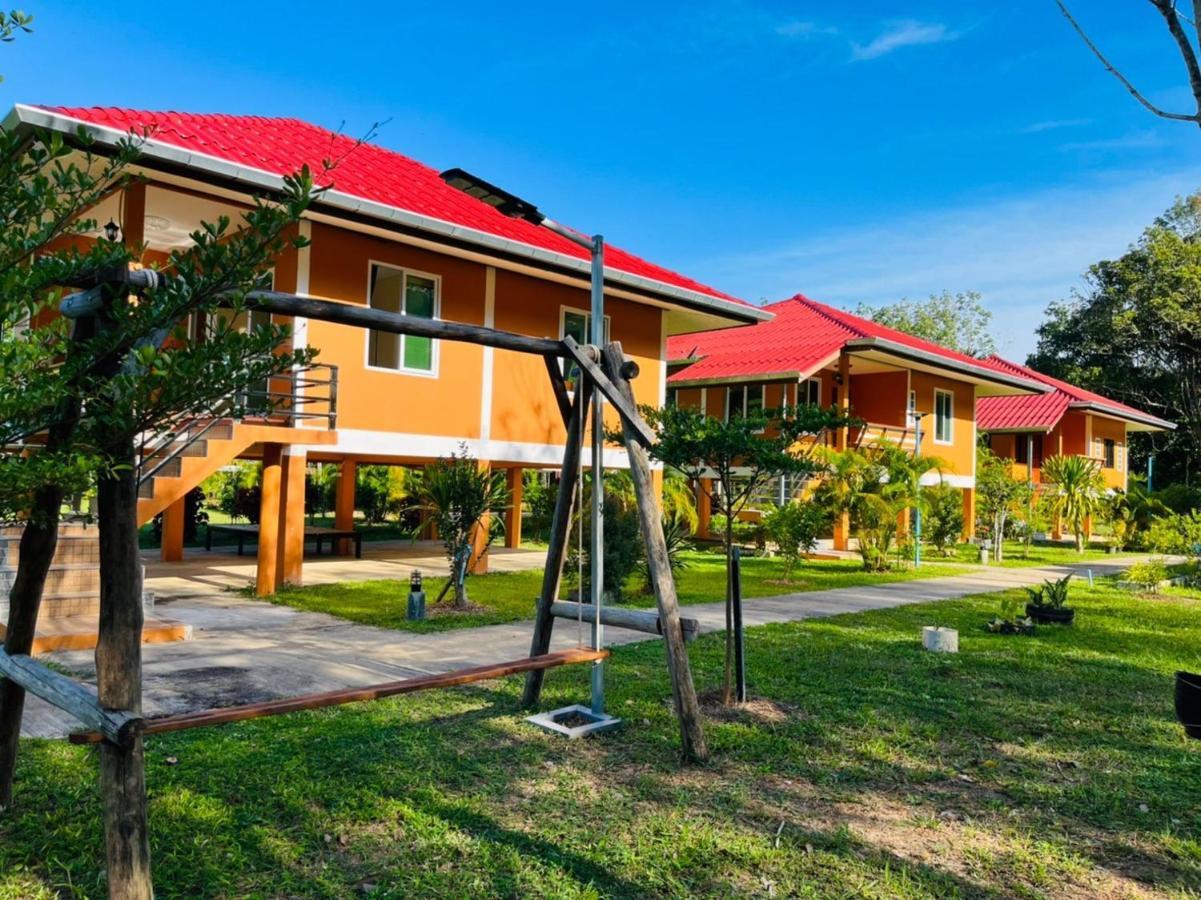 Villa Rimlay Bay View Koh Yao Noi Exterior foto
