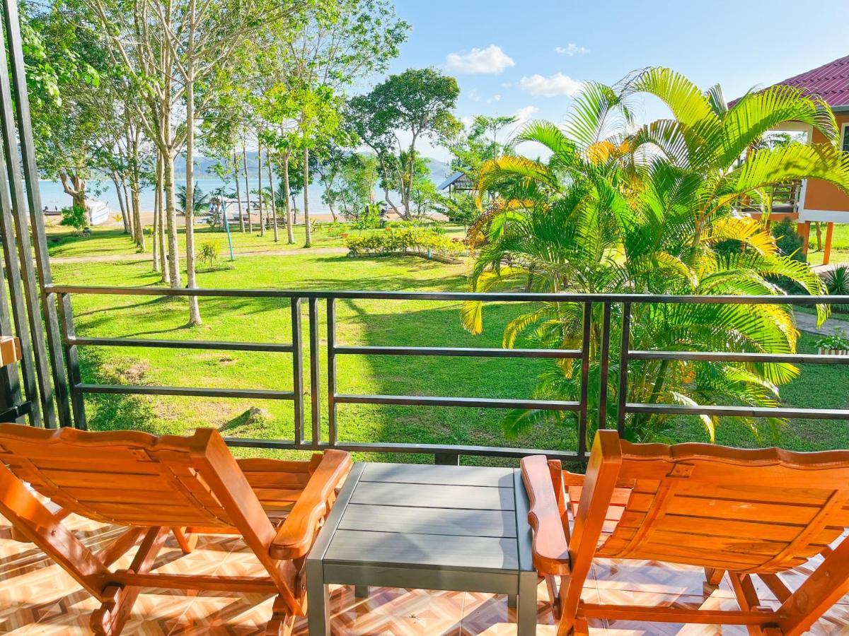 Villa Rimlay Bay View Koh Yao Noi Exterior foto